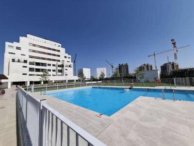 Flat to rent in Casco Histórico de Vicálvaro - 3681930708