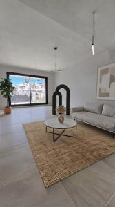 Villa for sale in Sitio de Calahonda - AM-532