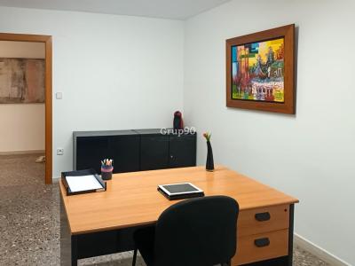 Bureau à vendre à Lérida - 25-5-06301