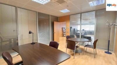 Bureau à vendre à Lérida - 25-5-07131