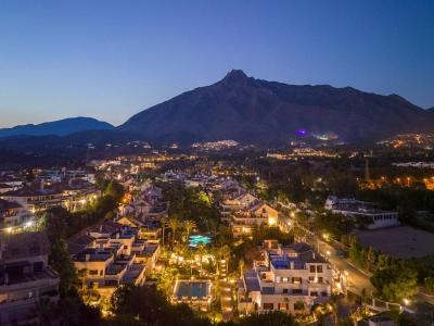 Duplex for sale in Lomas de Marbella Club-Puente Romano - 01938 Duplex for sale in Lomas de Marbella Club-Puente Romano - 01938
