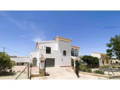 Haus zum verkauf in Antas - API-A0104 Haus zum verkauf in Antas - API-A0104