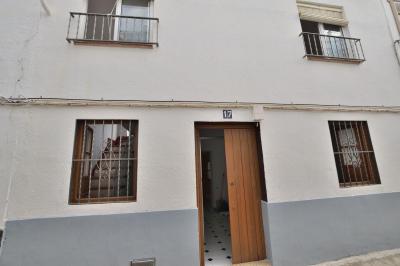 House for sale in Olvera - 2028