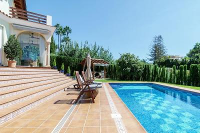 Villa in vendita a El Rosario-Ricmar - R5427643 Villa in vendita a El Rosario-Ricmar - R5427643