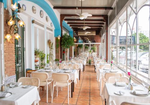 Lokal till salu i La Carihuela - Los Nidos - 9317-00051 Lokal till salu i La Carihuela - Los Nidos - 9317-00051