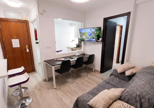 Piso en venta en La Luz, Málaga - 9317-00076