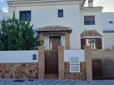 Chalet for sale in Los Pacos - 12500