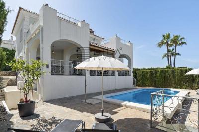 Chalet te koop in Hipódromo-Cerrado del Águila - 12175 Chalet te koop in Hipódromo-Cerrado del Águila - 12175
