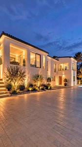 Villa for sale in Altea la Vella - COS-02115