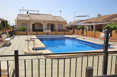 Bungalow for sale in Urbanizaciones - 21734