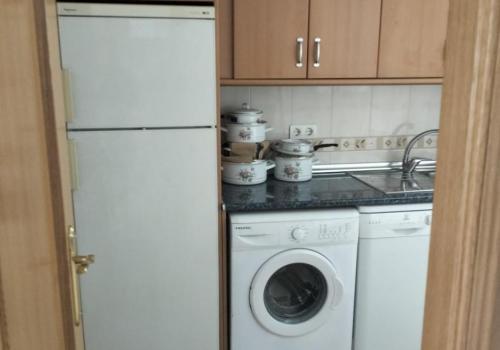 Appartement à louer à Cercado Bajo de Cartuja, Grenade - 44348