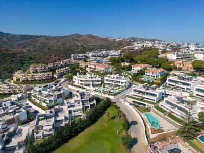 Апартаменты на продажу в Playa Bajadilla-Puertos - 2416A Апартаменты на продажу в Playa Bajadilla-Puertos - 2416A