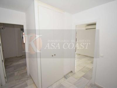 Piso in vendita a Zona Puerto Deportivo, Fuengirola - KA1281