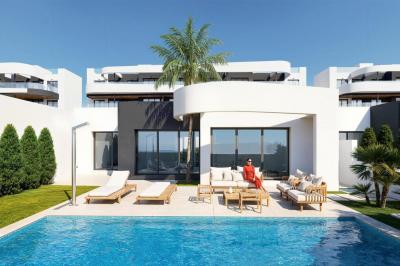 Villa for sale in Las Lomas del Rame-Bahía Bella - CLDC-88539