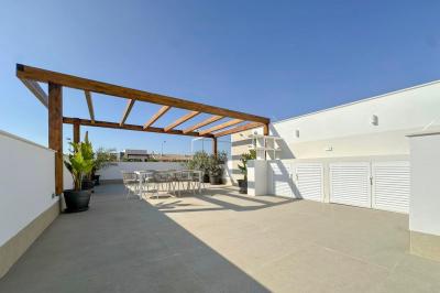 Chalet for sale in Santiago de la Ribera - CLDCBB-96890