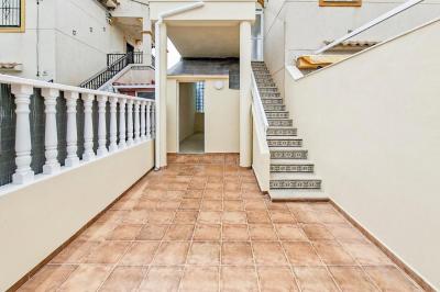Chalet zum verkauf in Zeniamar-Horizonte-La Campana, Orihuela - CLDMLS-74527 Chalet zum verkauf in Zeniamar-Horizonte-La Campana, Orihuela - CLDMLS-74527