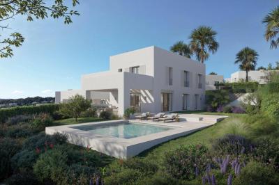 Chalet for sale in Sotogrande Alto - CLDS-75694