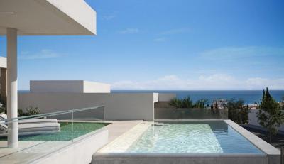Villa for sale in Guadalobón, Estepona - CLDS-54201