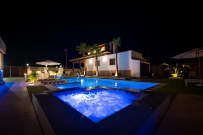 Villa for sale in Jerónimo y Avileses - CLD-2537
