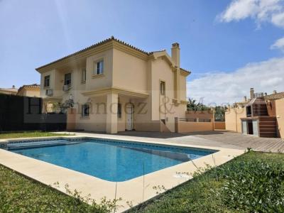 House for sale in Los Pacos - 008647