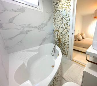 Chalet for sale in Sitio de Calahonda, Mijas - 1442