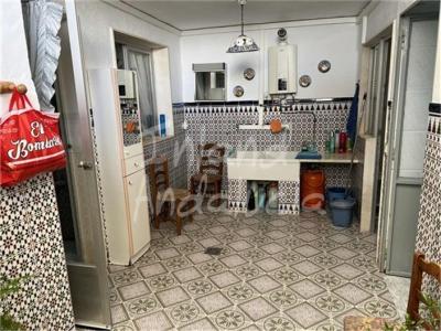 House for sale in Castillo de Locubín - TH6308
