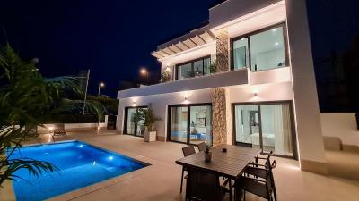 Dolores de Pacheco-Santa Rosalía فيلا للبيع - CAPRIVILLAS-3D+BSM Dolores de Pacheco-Santa Rosalía فيلا للبيع - CAPRIVILLAS-3D+BSM