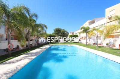 Bungalow for sale in Urbanizaciones - GUAR1113