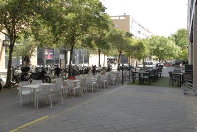 Local à louer à Av. de las Ciencias - MA81010 Local à louer à Av. de las Ciencias - MA81010