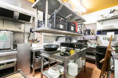 Building for sale in Camas - MA70681