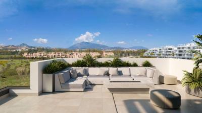 Villa til salg i Nueva Atalaya, Estepona - 4933 Villa til salg i Nueva Atalaya, Estepona - 4933