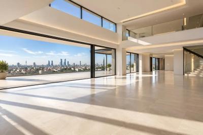 Flat for sale in El Viso, Madrid - Atico
