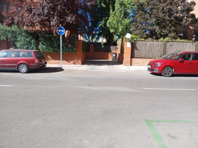 出售车库Castilla - buganvillaG