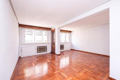 Flat to rent in Vallehermoso, Madrid - AHT-ALQGB