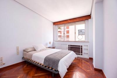 Flat to rent in Vallehermoso, Madrid - AHT-ALQGB