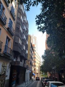 出售车库Universidad, 马德里 - PR3192453527