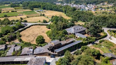 Villa for sale in Bóveda - 2093