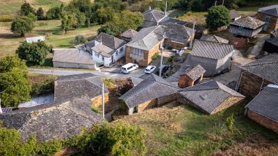 House for sale in Ribeira de Piquín - 2608