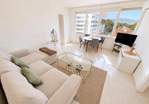 Apartamento en alquiler en Zona Sohail, Fuengirola - LD4J Apartamento en alquiler en Zona Sohail, Fuengirola - LD4J