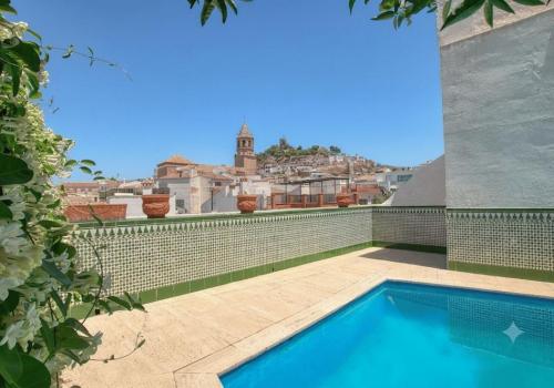 House for sale in Centro Histórico - CASA ADOSADA EN VELEZ MALAGA