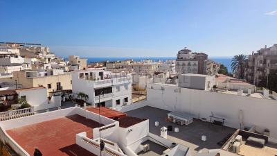 Flat to rent in La Herradura, Almuñécar - 6740