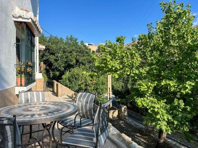 Apartment for sale in Los Guajares - 5362