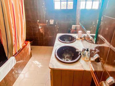 Villa for sale in El Velerín - ERNG158V5