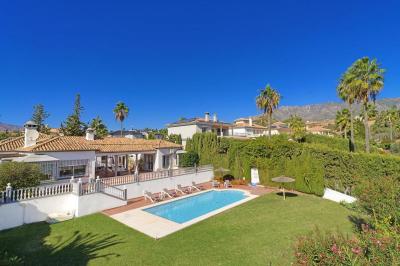 Villa for sale in Mijas Golf - R5352613