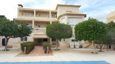 Villa in vendita a Centro - GM 0418 VI