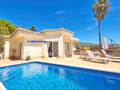 Villa in vendita a Cotobro, Almuñécar - V639