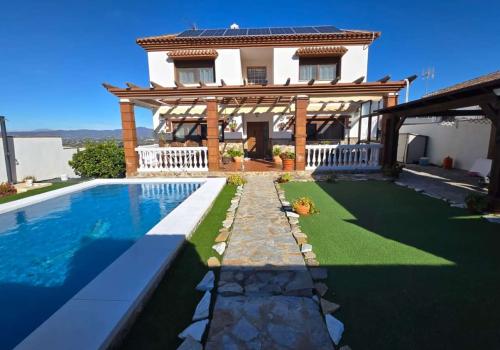 Villa à vendre à Alhaurín de la Torre - 3570-V Villa à vendre à Alhaurín de la Torre - 3570-V