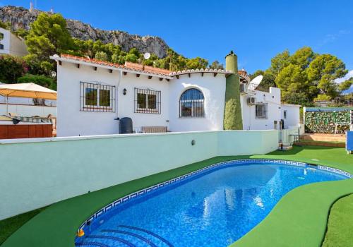 Chalet zum verkauf in Maryvilla, Calpe - 3944D