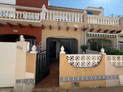 Дуплекс на продажу в Los Almendros-La Florida - B-3419 Дуплекс на продажу в Los Almendros-La Florida - B-3419