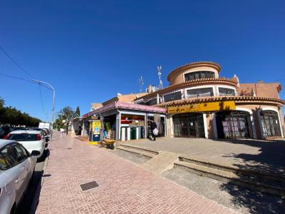 Дуплекс на продажу в Los Almendros-La Florida - B-3512 Дуплекс на продажу в Los Almendros-La Florida - B-3512